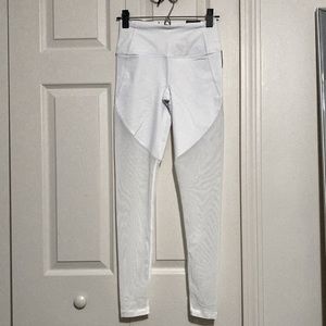 Victoria’s Secret XS Knockout Leggings